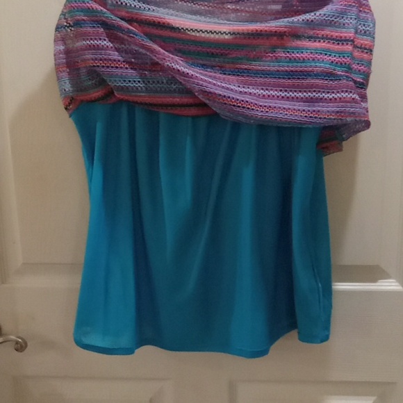 Sweater - Picture 3 of 3